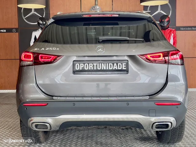 Mercedes-Benz GLA 250 e Progressive - 39
