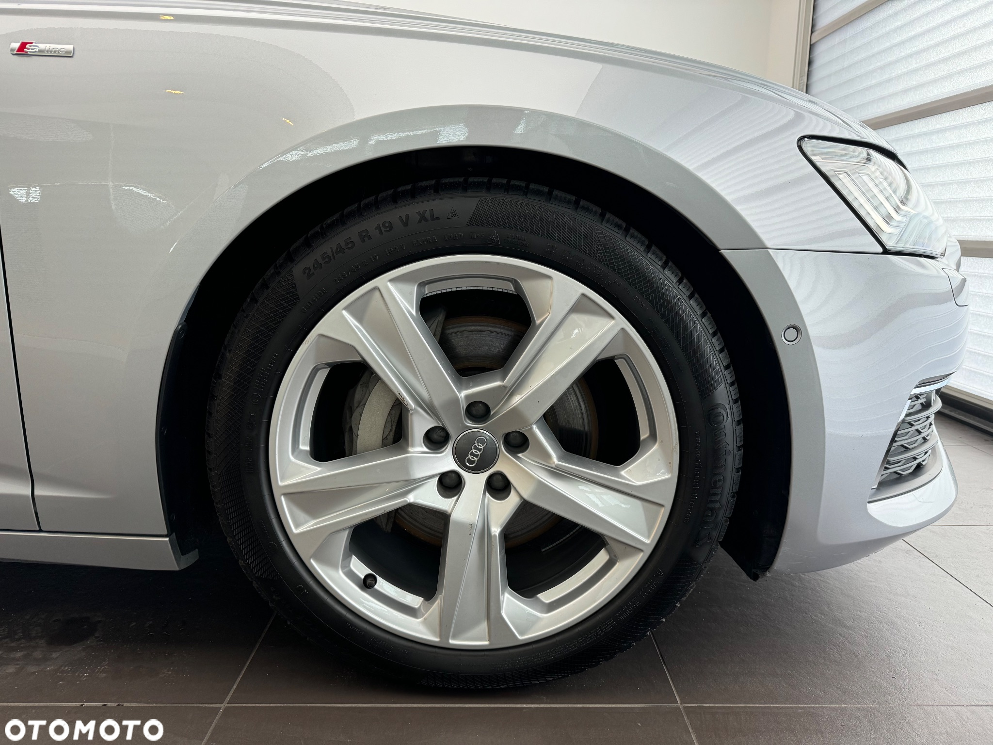 Audi A6 - 4