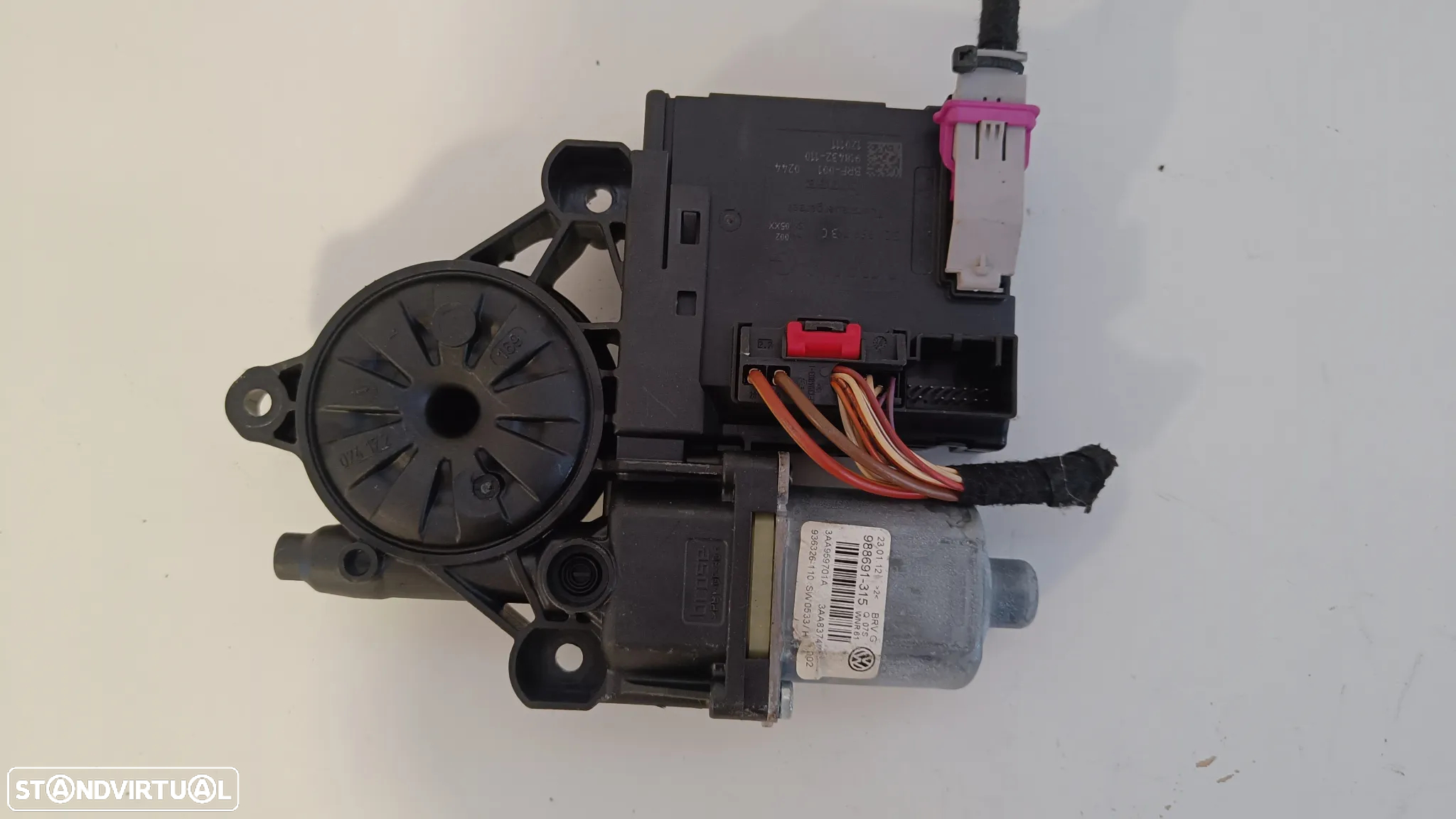 Motor elevador vidro VW Passat 2010 - 2