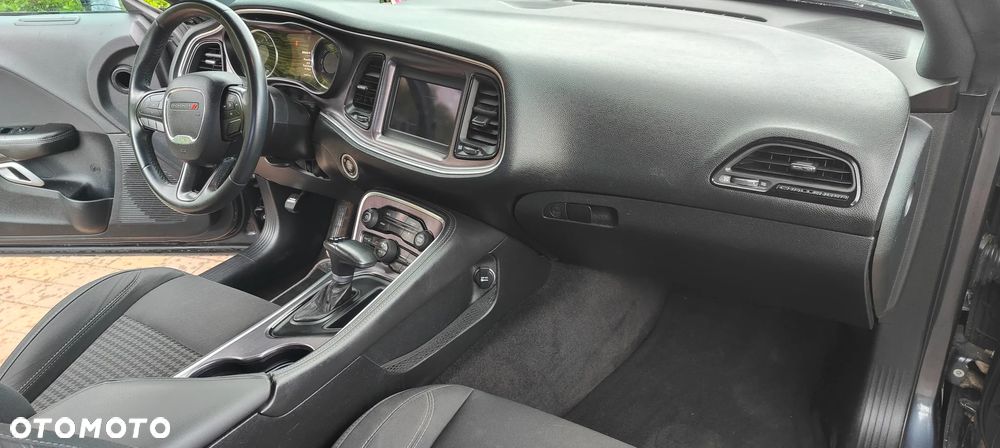 Dodge Challenger ver-automatik-sxt-plus - 38