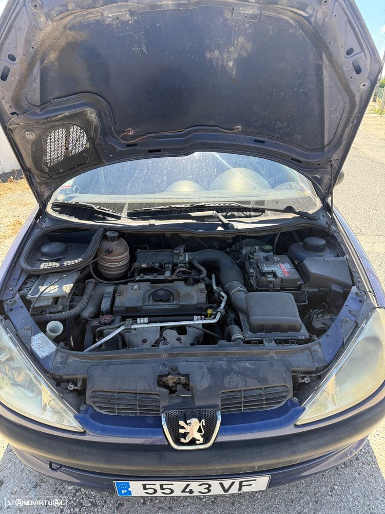 Peugeot 206 1.1 Color Line - 7