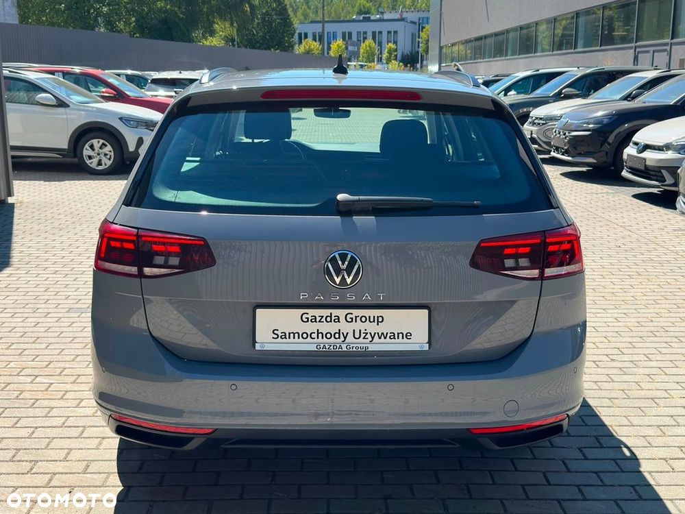 Volkswagen Passat 2.0 TDI EVO Business - 8