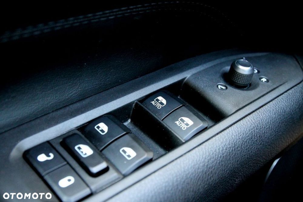 Jeep Compass - 26