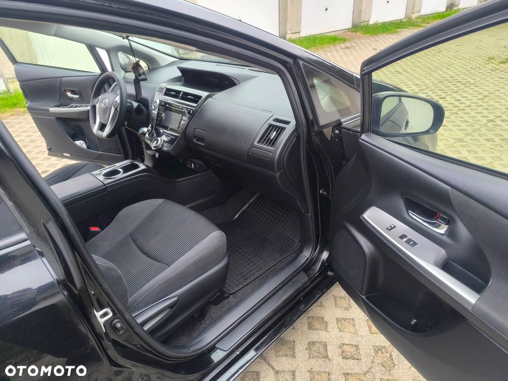 Toyota Prius+ - 16