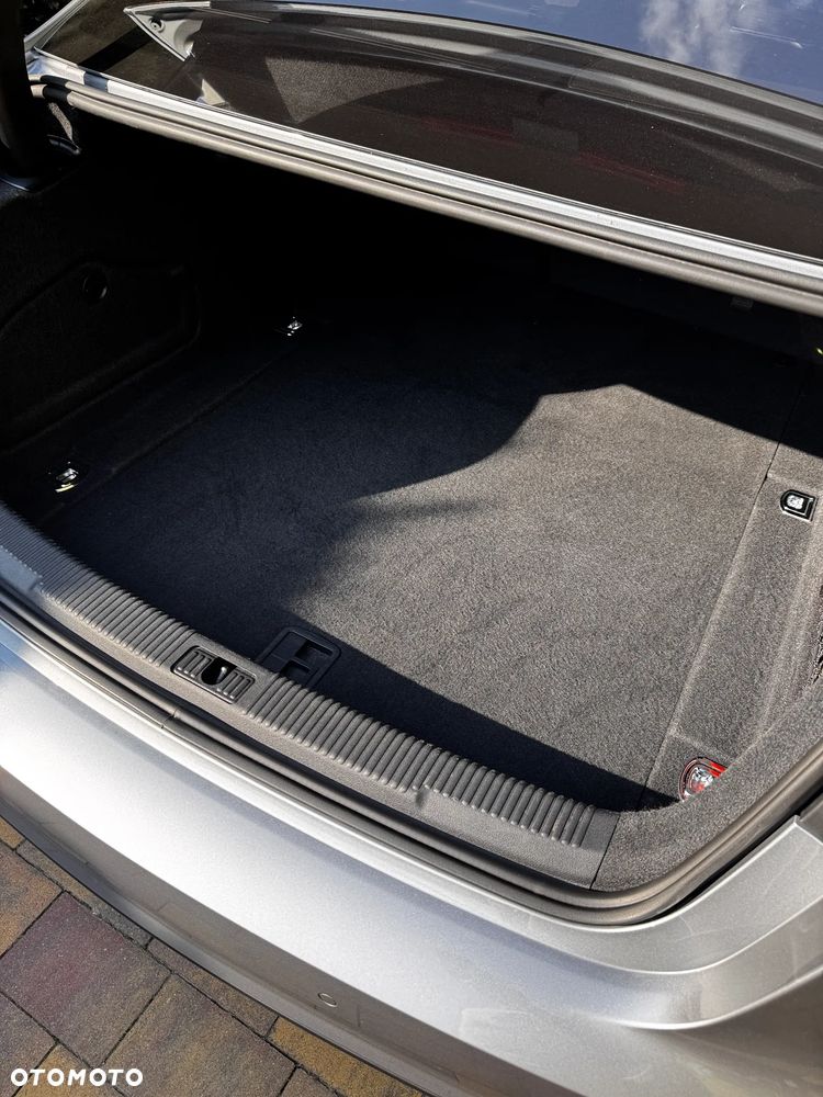 Audi A6 Limousine - 8