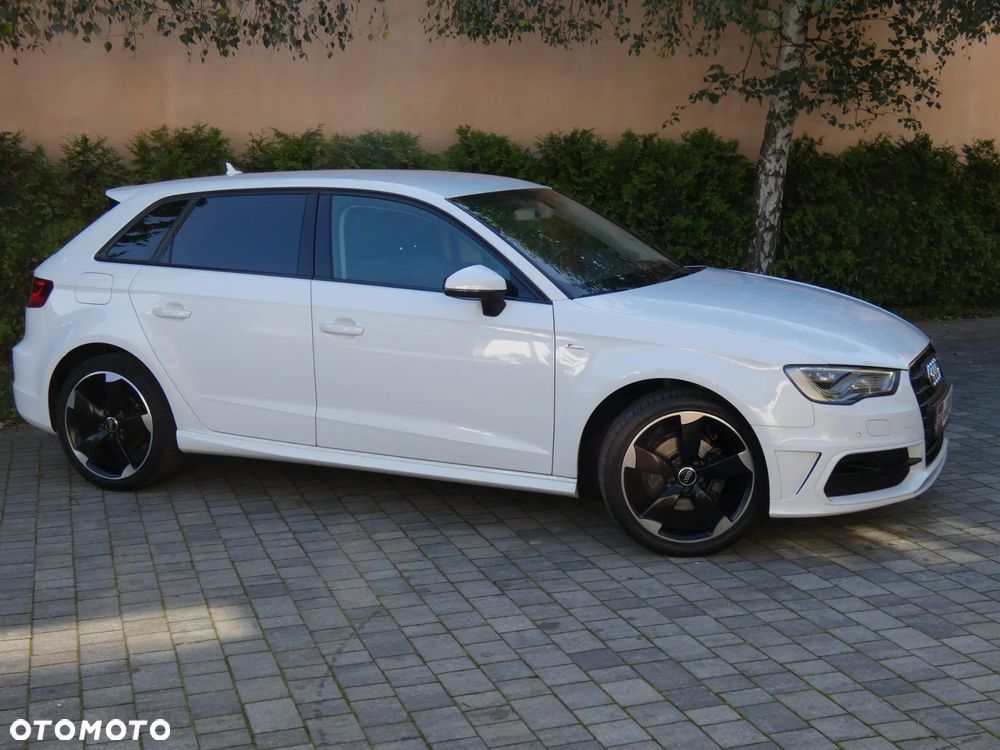Audi A3 Sportback 1.6 TDI (clean diesel) S line Sportpaket - 8