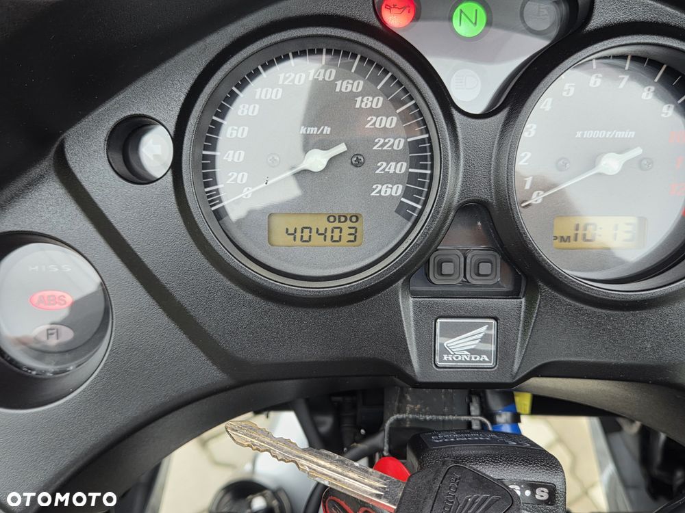 Honda CBF - 37