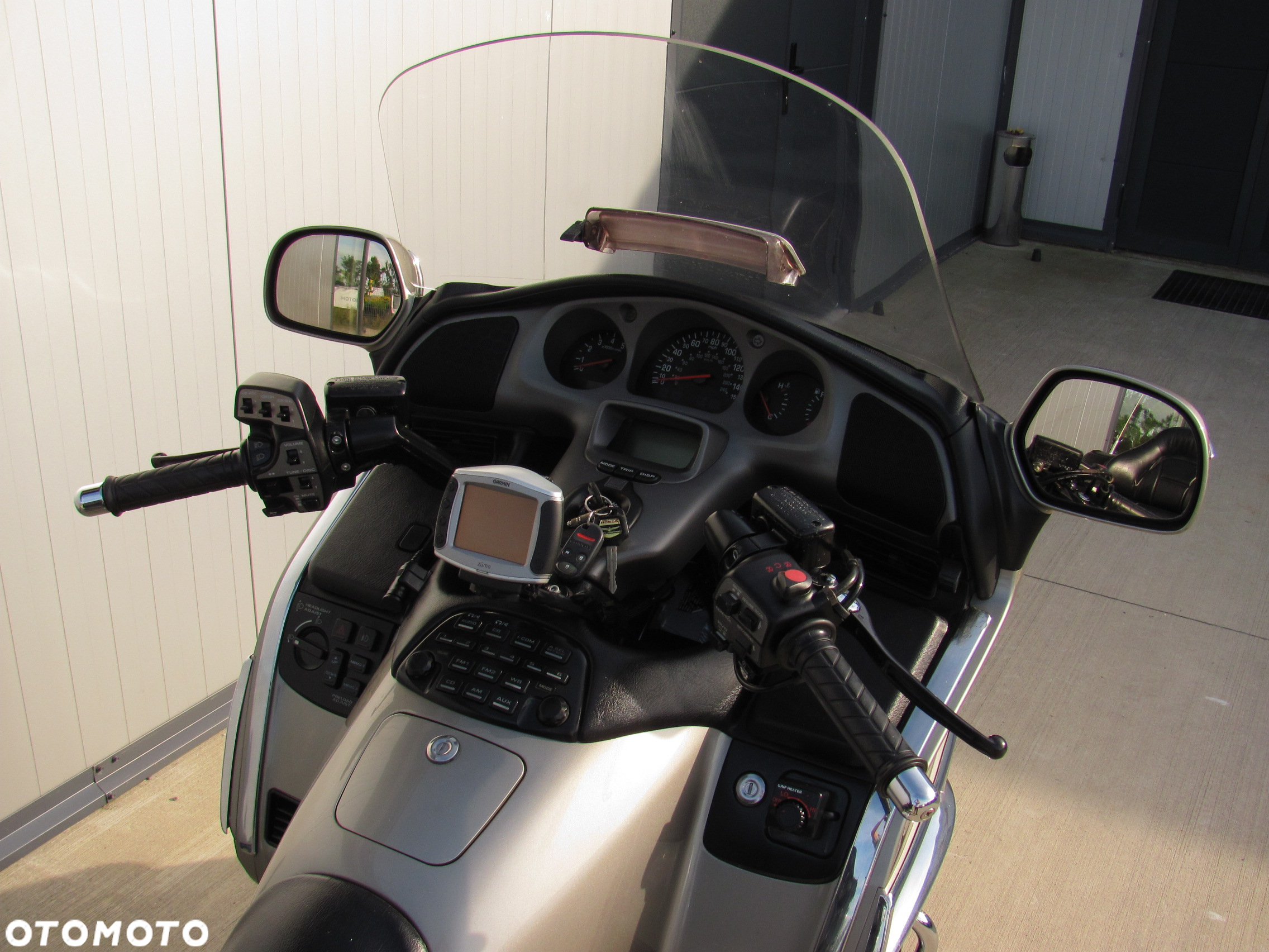 Honda GL - 13