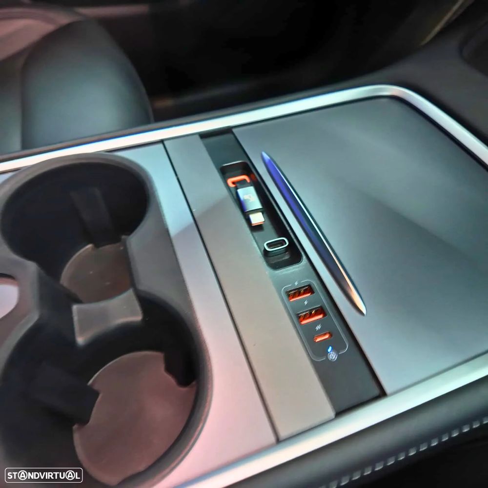 Tesla Model Y Performance Tração Integral - 12