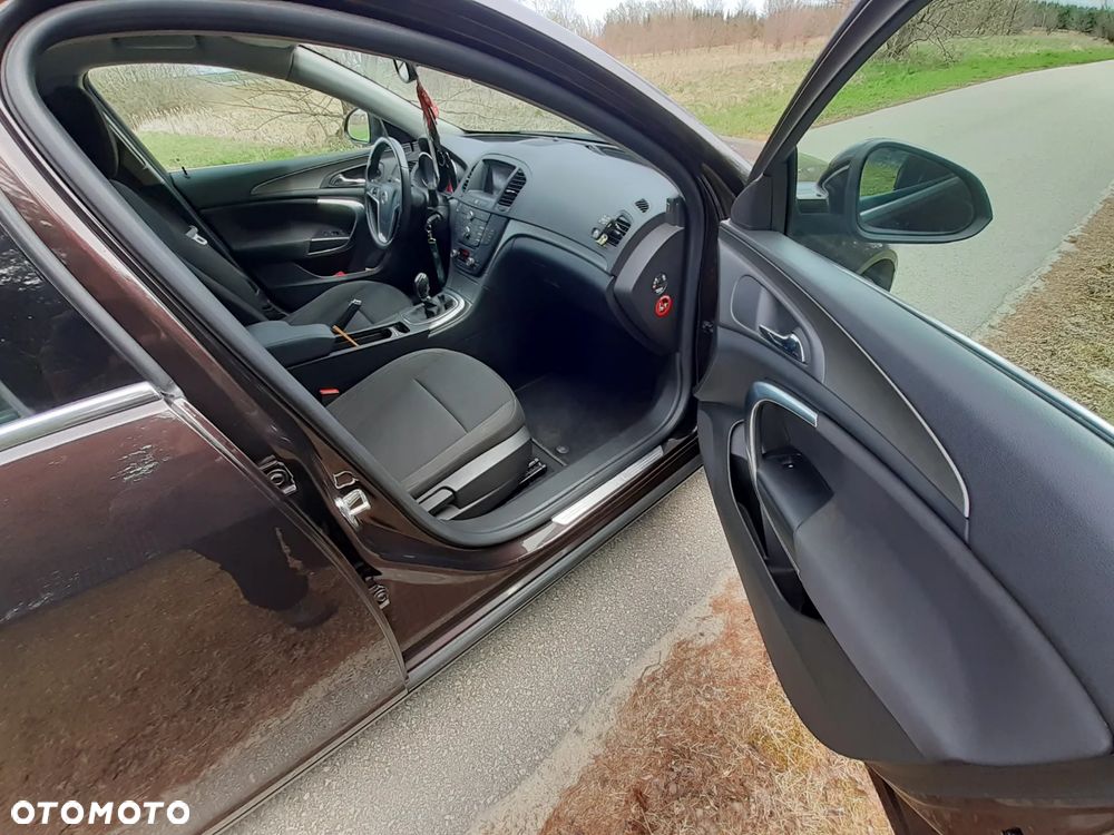 Opel Insignia 1.4 T Cosmo S&S - 18