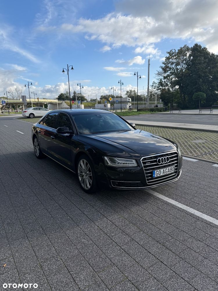 Audi A8 - 2
