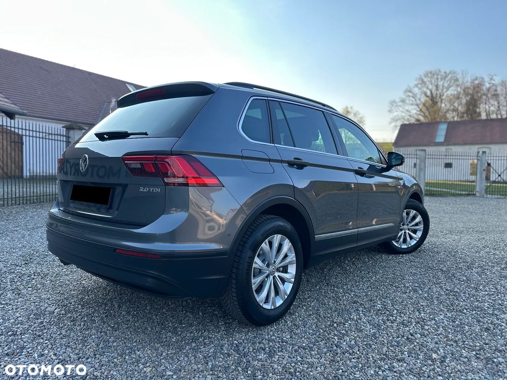 Volkswagen Tiguan - 4