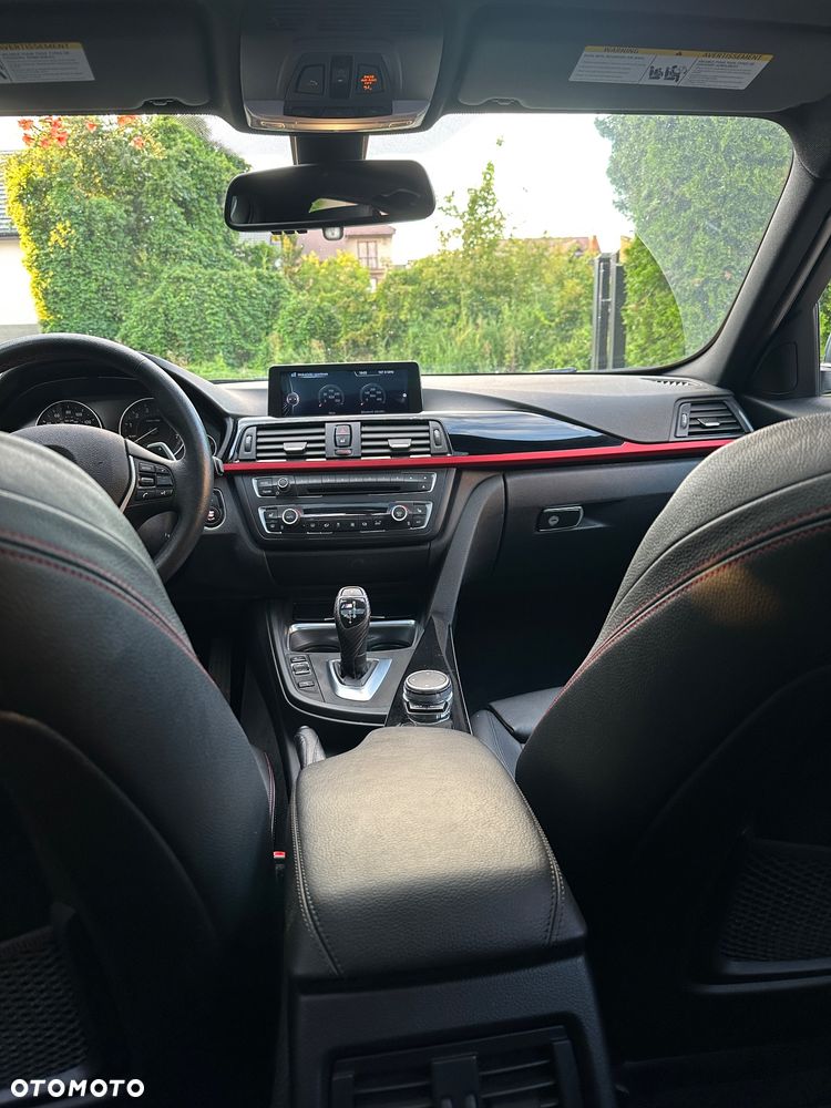 BMW Seria 3 335i xDrive Edition Sport - 16