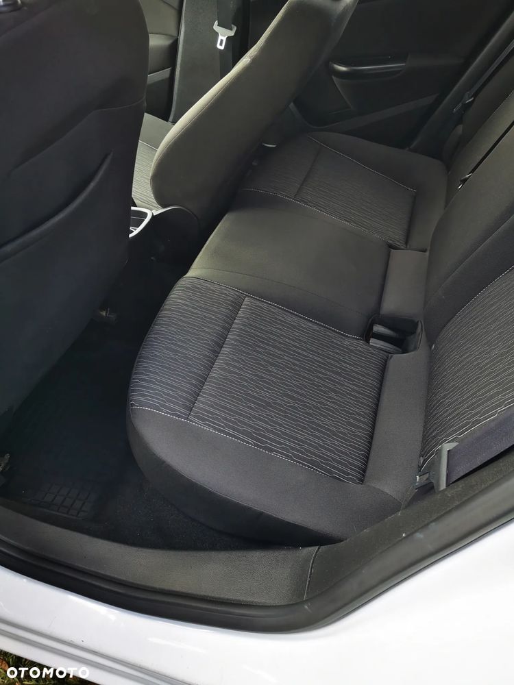 Opel Astra 1.6 CDTI Enjoy - 11