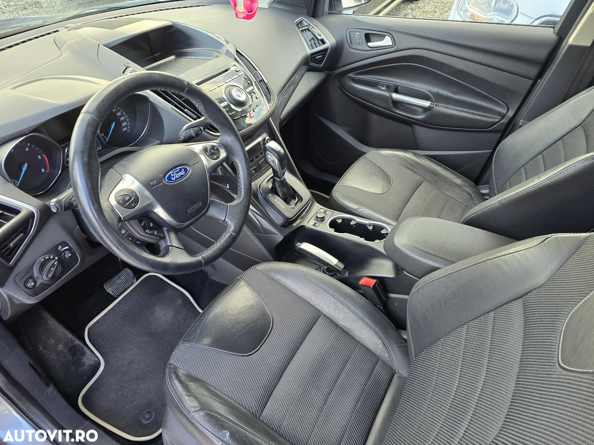 Ford Kuga 2.0 TDCi 4WD Powershift Titanium - 13