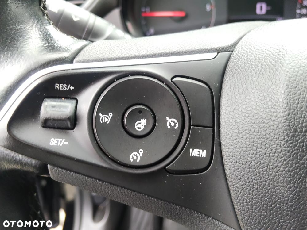 Opel Crossland X 1.6 Edition - 22