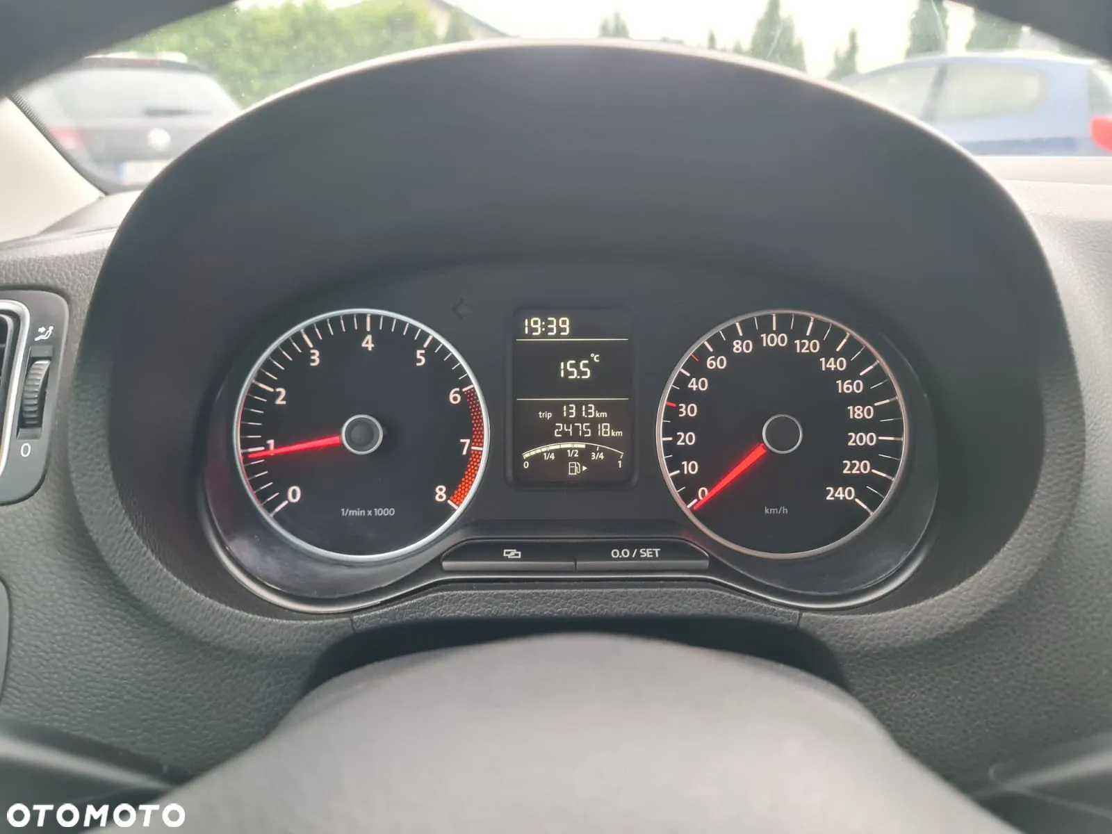Volkswagen Polo - 8