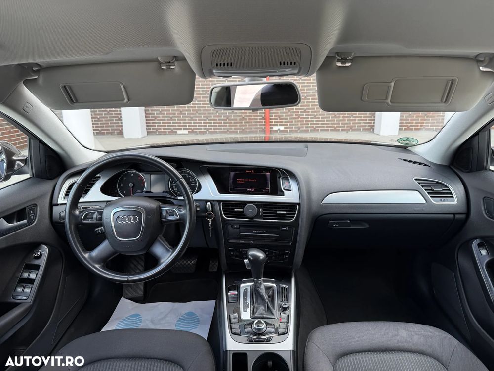 Audi A4 2.0 TDI DPF multitronic Attraction - 13