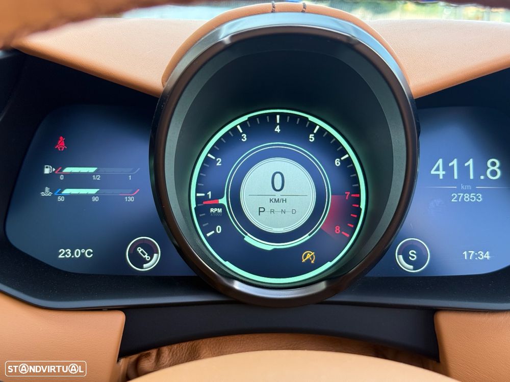 Aston Martin Vantage Roadster V8 - 20