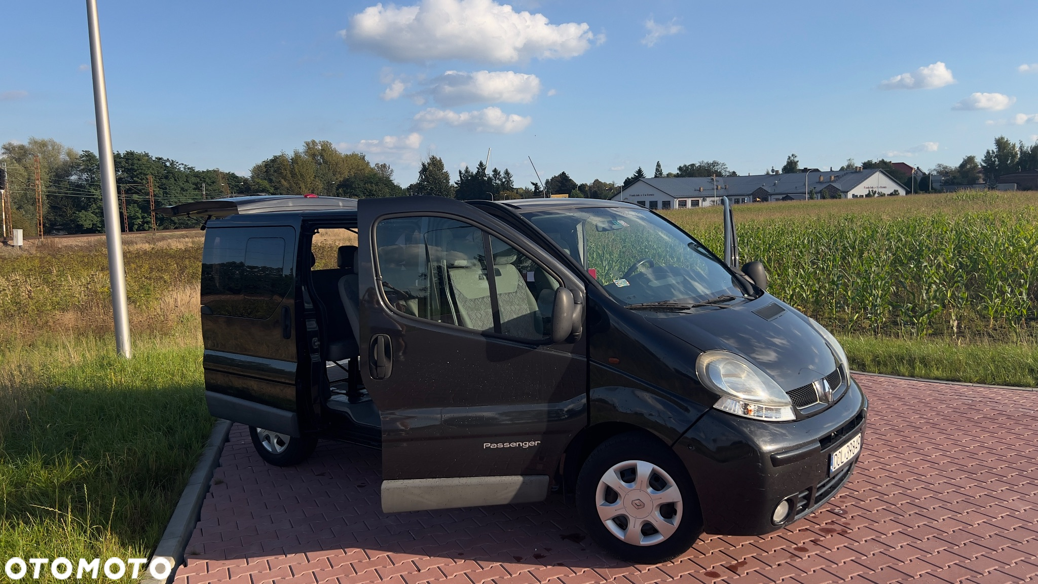Renault Trafic dCi Passenger - 3
