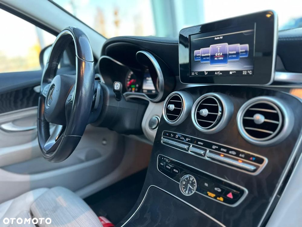 Mercedes-Benz Klasa C - 16