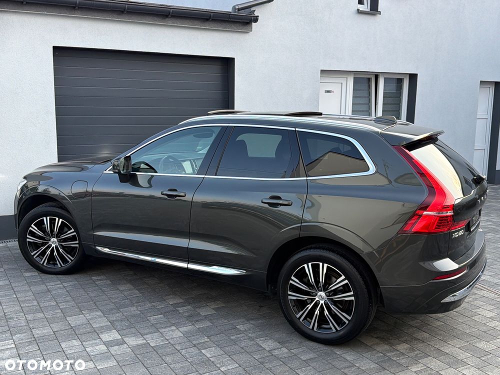 Volvo XC 60 T6 Plug-In Hybrid AWD Inscription - 31