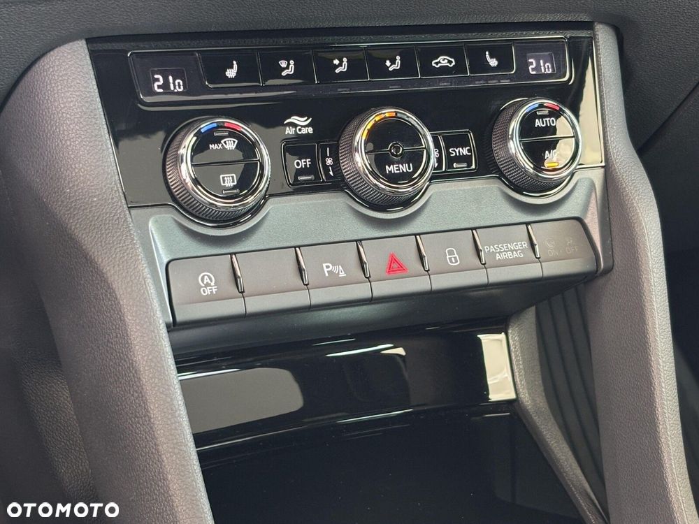 Skoda Karoq 1.5 TSI ACT Sportline DSG - 29
