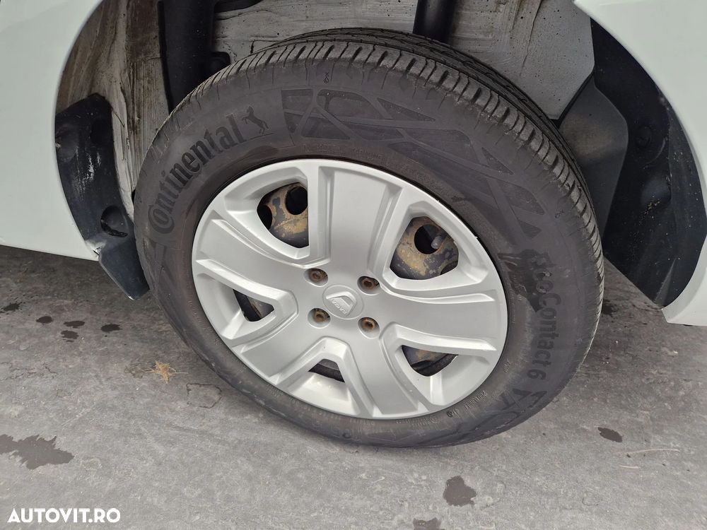 Dacia Logan 1.5 Blue dCi Laureate - 8