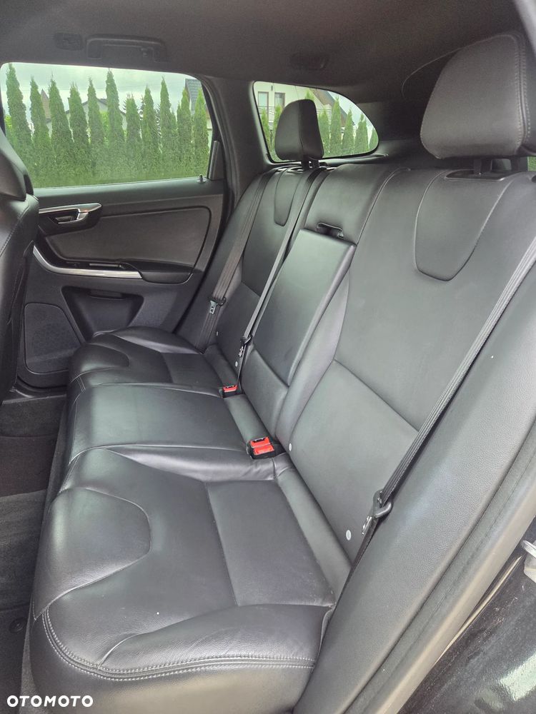 Volvo XC 60 - 11