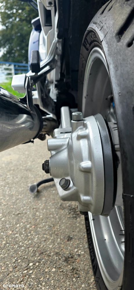 Yamaha FJR - 24