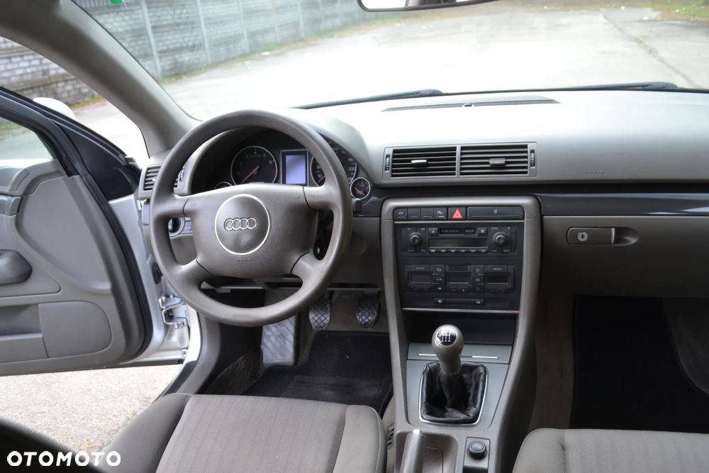 Audi A4 - 14