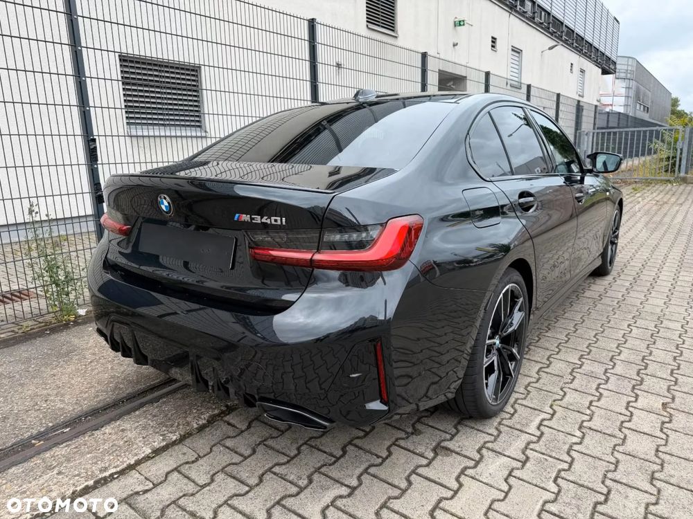 BMW Seria 3 M340i xDrive mHEV sport - 8