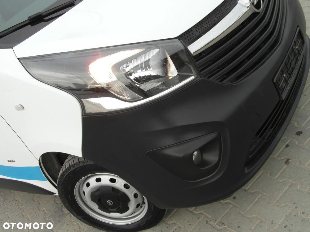 Opel VIVARO L2H2 MAXI - 14