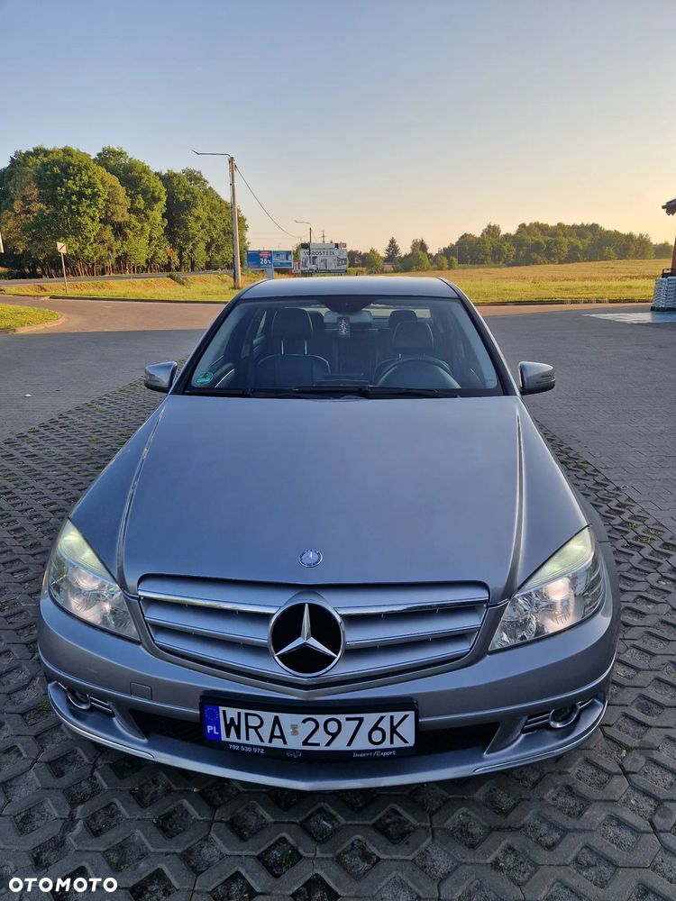 Mercedes-Benz Klasa C 220 CDI BlueEff Avantgarde - 3