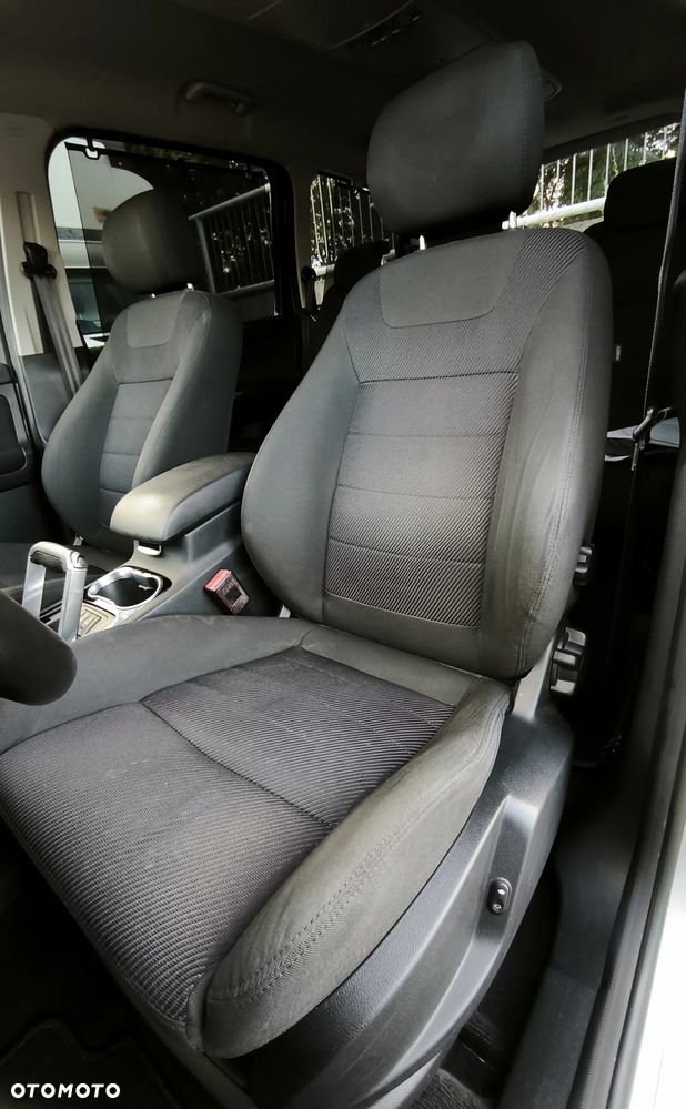 Ford Galaxy 2.0 TDCi Titanium - 10