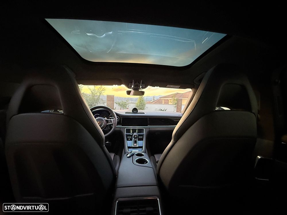 Porsche Panamera Sport Turismo - 7