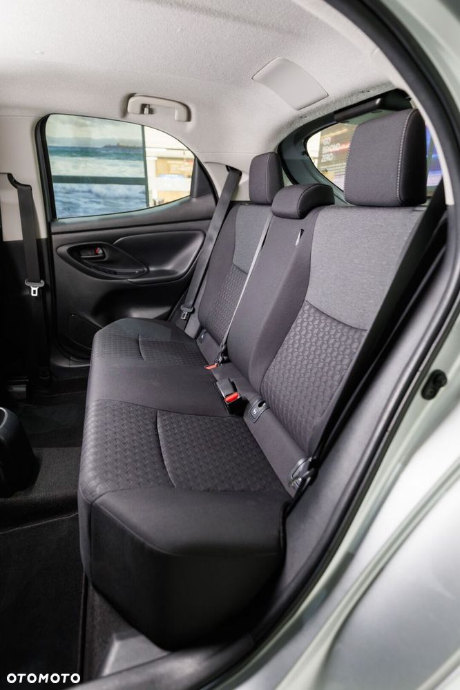 Toyota Yaris - 21