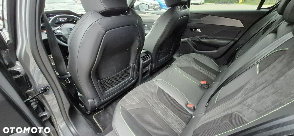 Peugeot 308 1.2 PureTech GT S&S EAT8 - 25