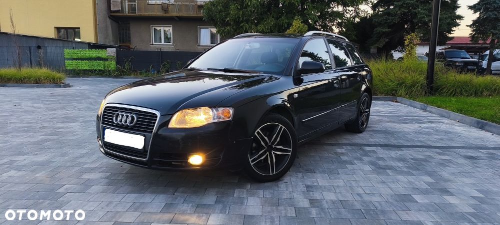 Audi A4 Avant - 1