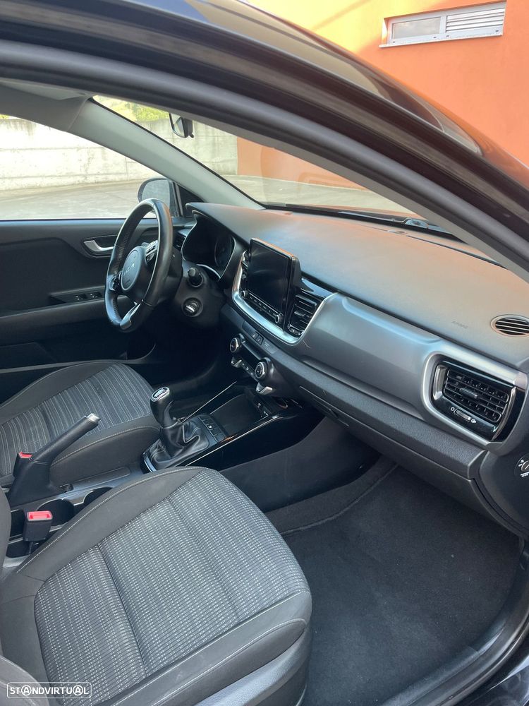 Kia Stonic 1.0 T-GDI Drive - 13