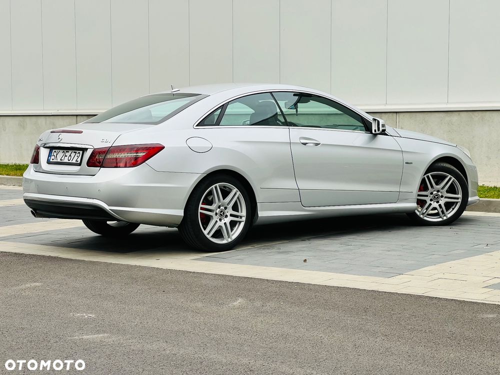 Mercedes-Benz Klasa E 250 CDI DPF BlueEFFICIENCY Automatik Avantgarde - 22