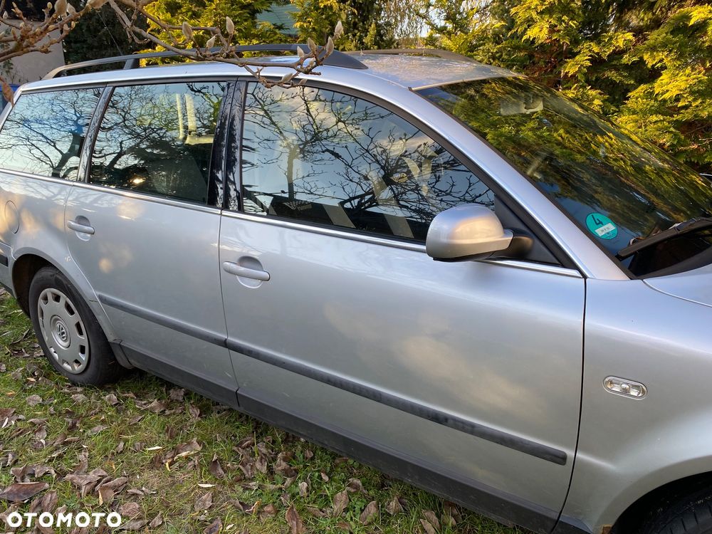 Volkswagen Passat - 5