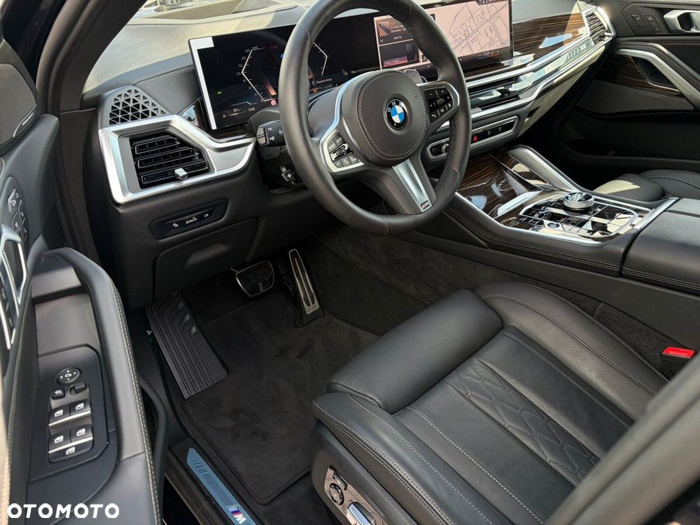BMW X6 xDrive40d mHEV - 11