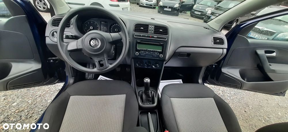 Volkswagen Polo - 25