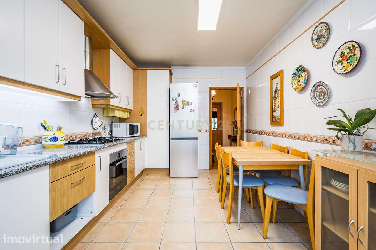 Apartamento T3 à venda em Cruz de Areia – Localização Privilegiada! - Grande imagem: 5/24