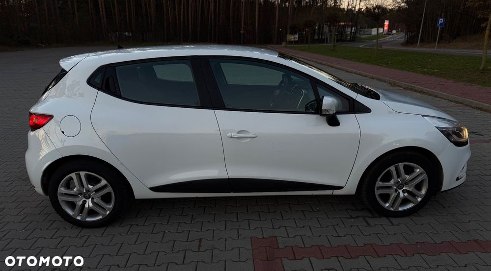 Renault Clio 0.9 TCe Techno Feel - 9
