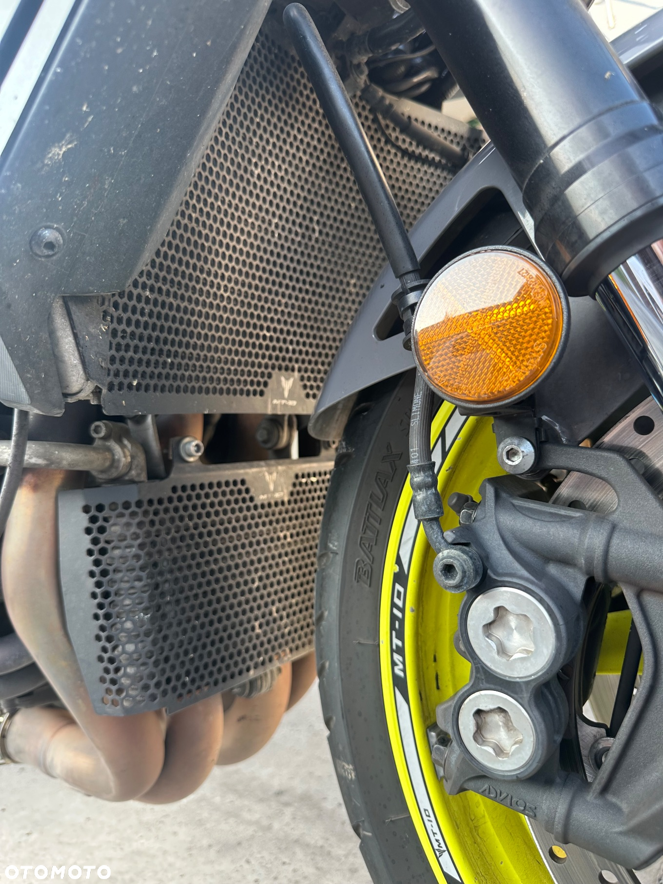 Yamaha MT - 12