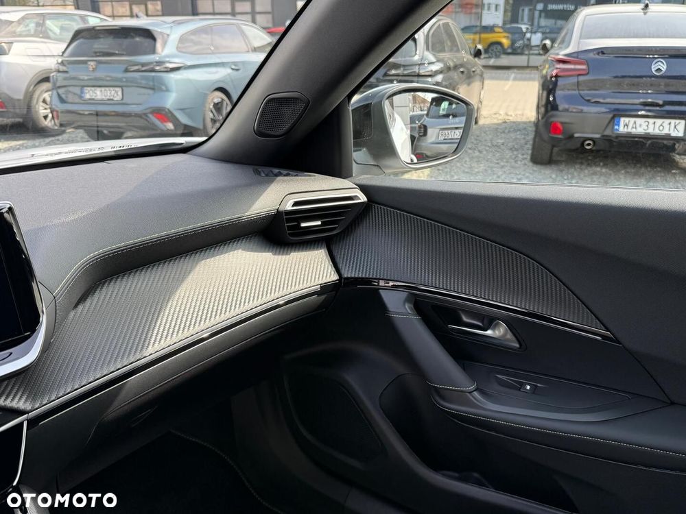 Peugeot 2008 PureTech 130 GT S&S EAT8 - 36