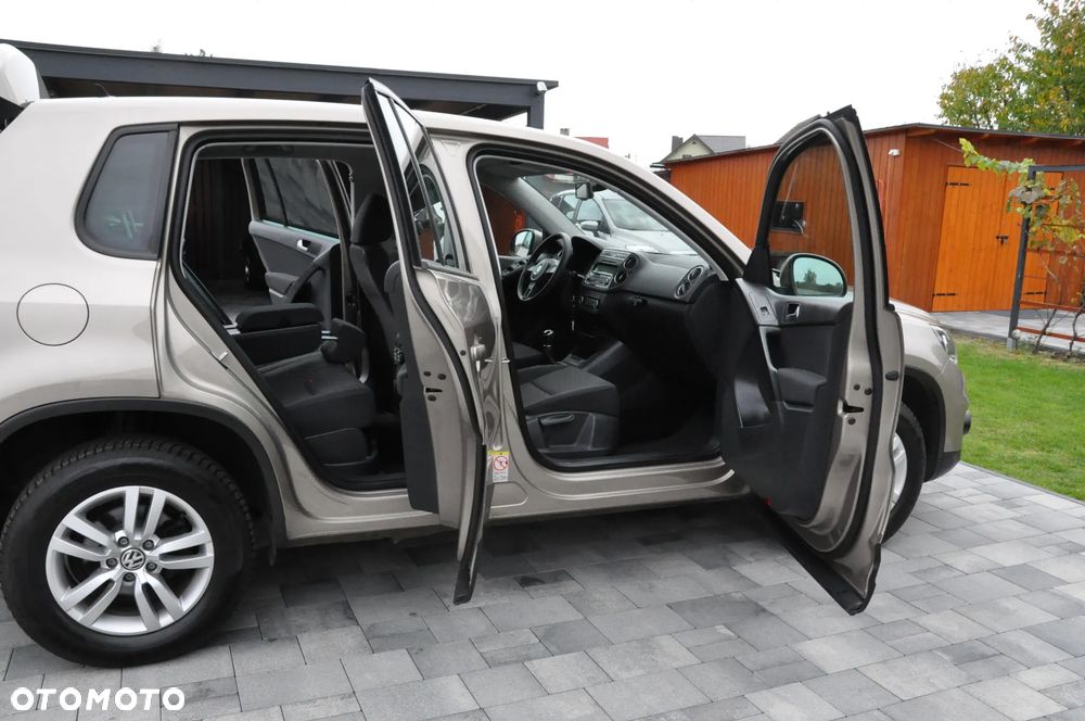 Volkswagen Tiguan 2.0 TDI BlueMot Trend&Fun - 16
