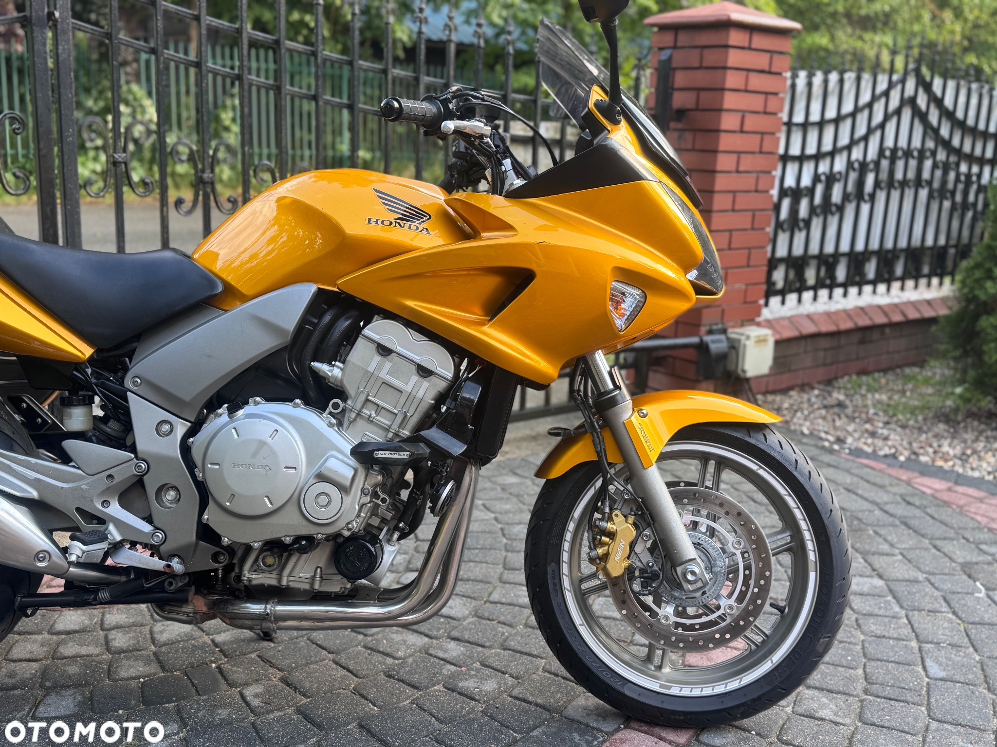 Honda CBF - 11